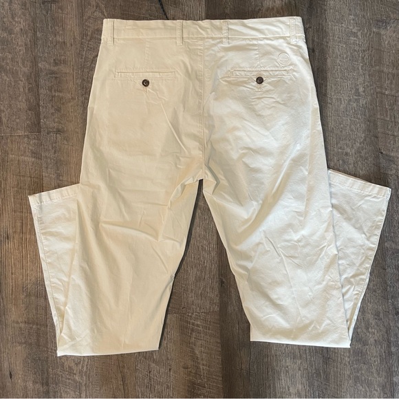 North Sails Defender Gabardine Slim Fit Chinos in Cloud Denser Size 32 NWT - Picture 5 of 7
